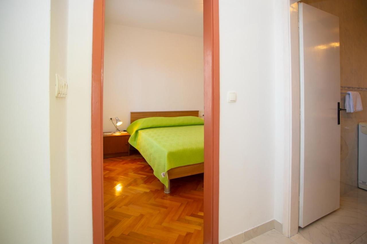 Apartment Nola Podgora Exterior photo