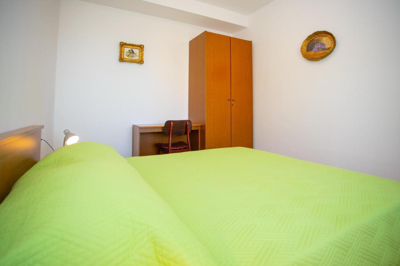 Apartment Nola Podgora Exterior photo