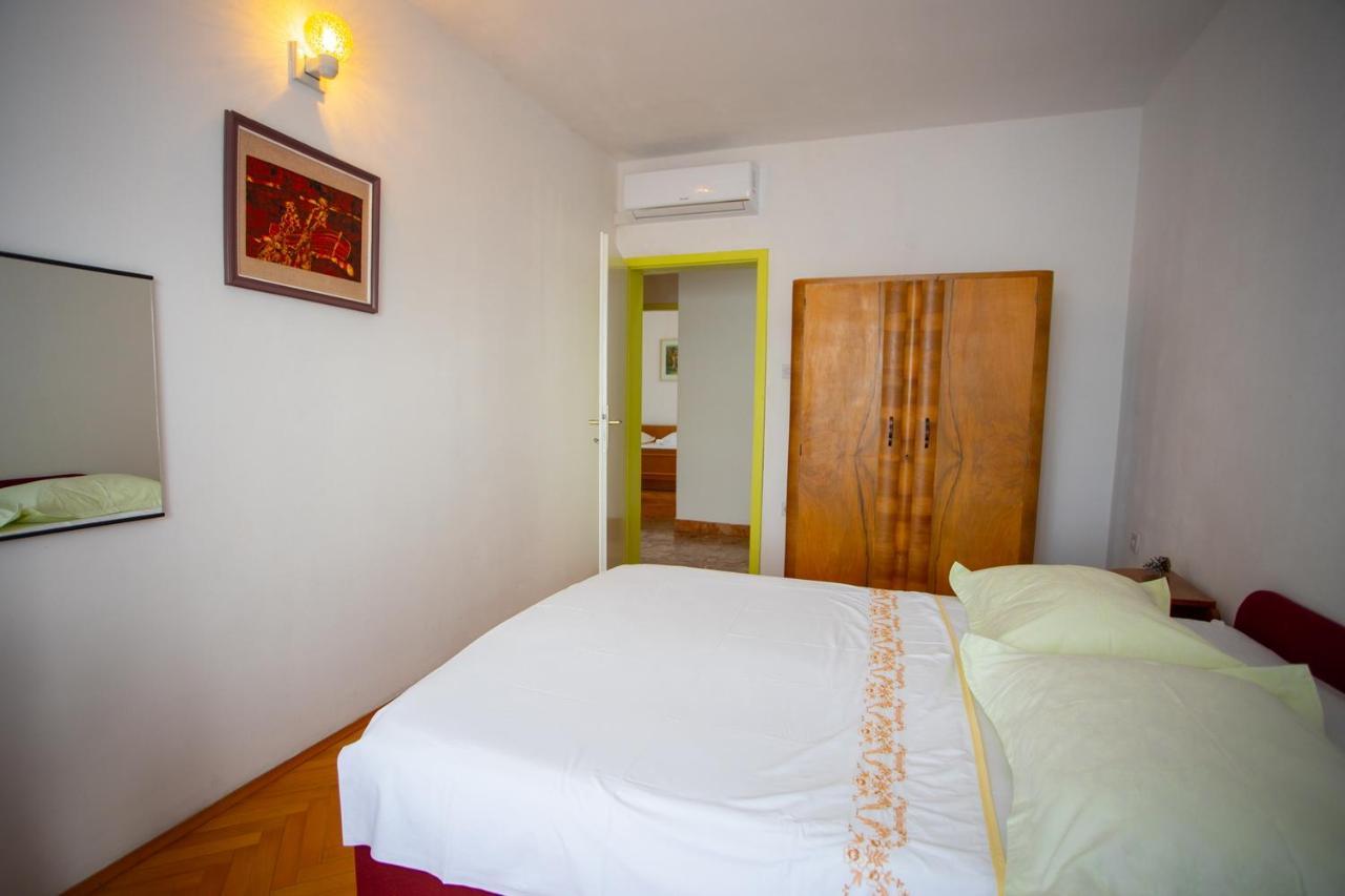 Apartment Nola Podgora Exterior photo