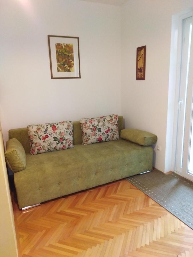 Apartment Nola Podgora Exterior photo